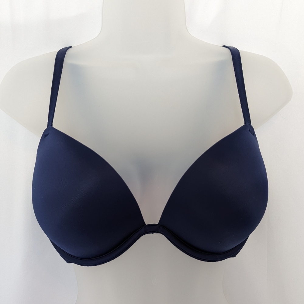Victoria's Secret Wear Everywhere Super Push-up Bra | Navy | Size 36C